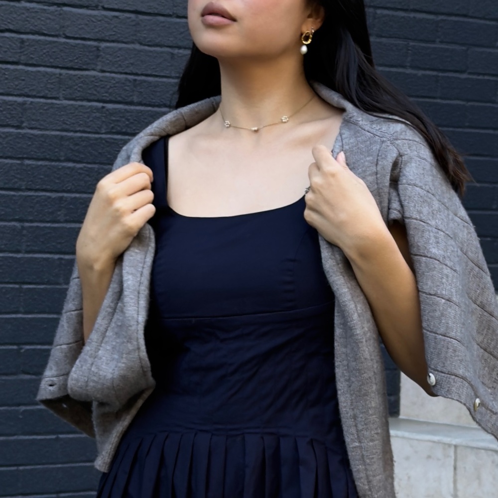 Meet your Posher, Maya